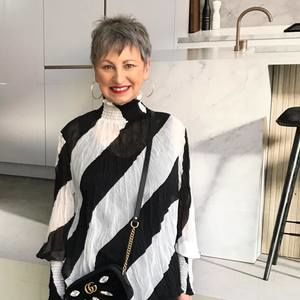 Meet your Posher, Carmel